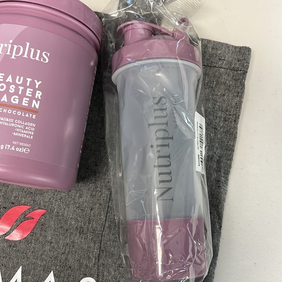 Farmasi products - Picture 5 of 6